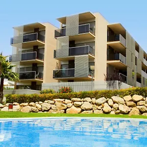 https://rentalmar-paradise-family-apartment.catalonia-hotels.com